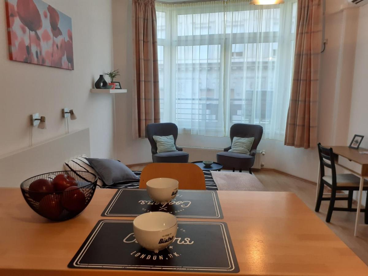 Central Belvedere Apartman บูดาเปสต์ ภายนอก รูปภาพ