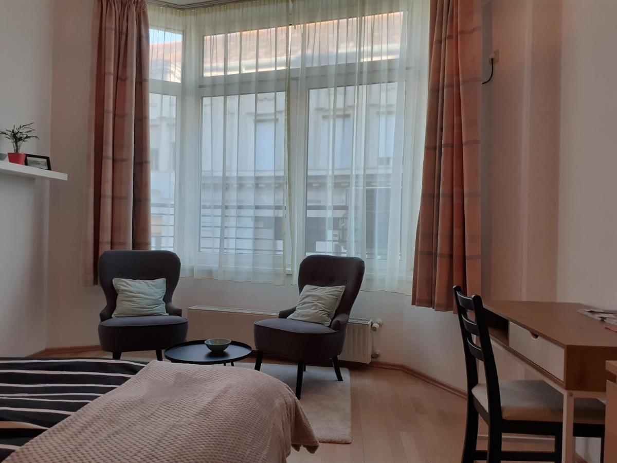 Central Belvedere Apartman บูดาเปสต์ ภายนอก รูปภาพ